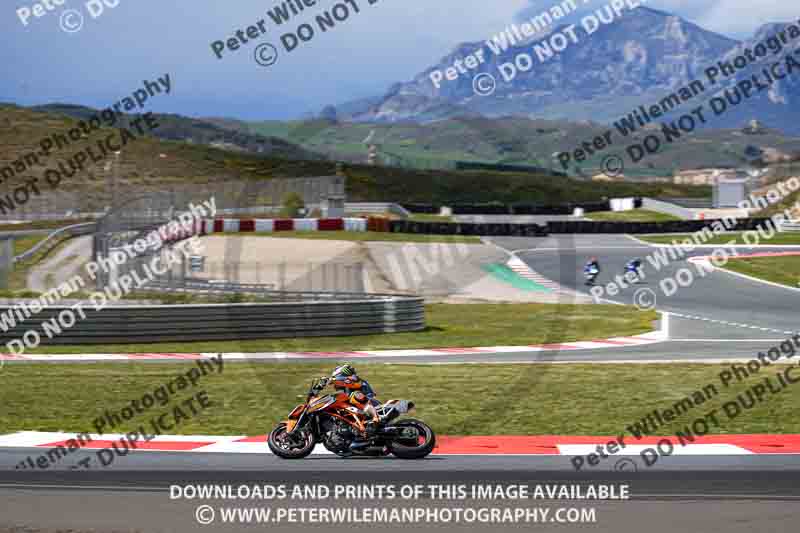 cadwell no limits trackday;cadwell park;cadwell park photographs;cadwell trackday photographs;enduro digital images;event digital images;eventdigitalimages;navarra;no limits trackdays;peter wileman photography;racing digital images;trackday digital images;trackday photos